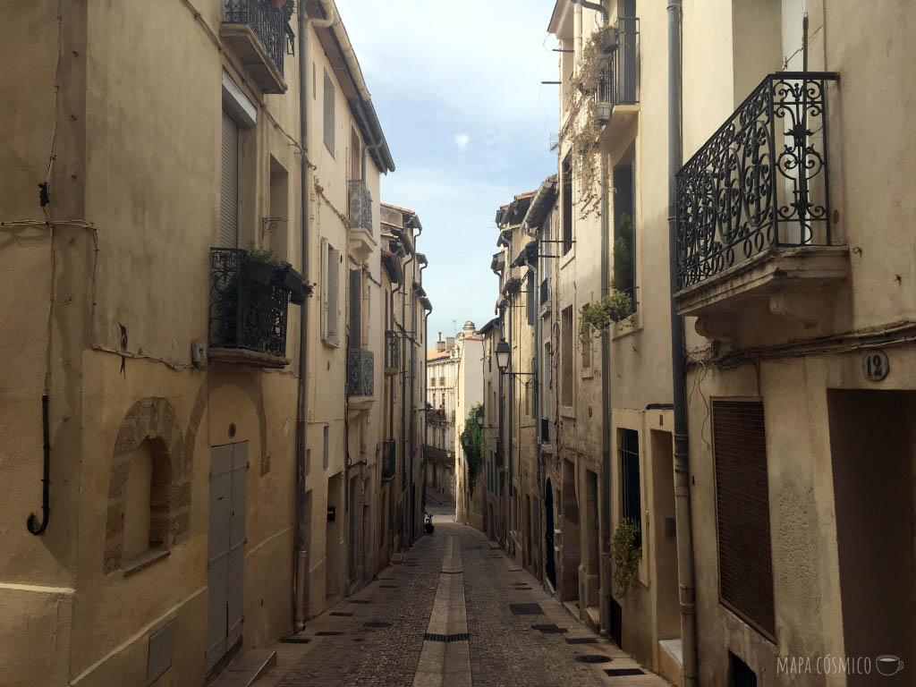 calles antiguas de montpellier